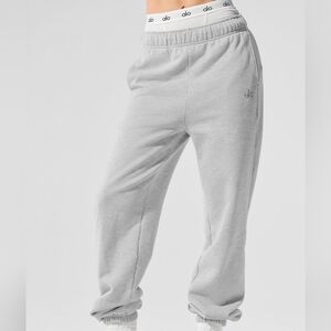 ALO Yoga Accolade Gray Joggers Relaxed Fit Cotton Blend
